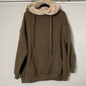 Aerie Faux Fur hooded Sweatshirt - Olive Brown L